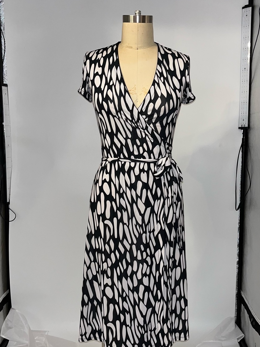 Black & White Abstract Wrap Midi Dress with Tie Waist
